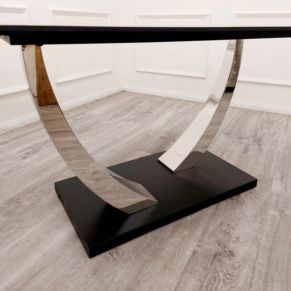 The Eclipse Dining Set - With 4 Luna Chairs