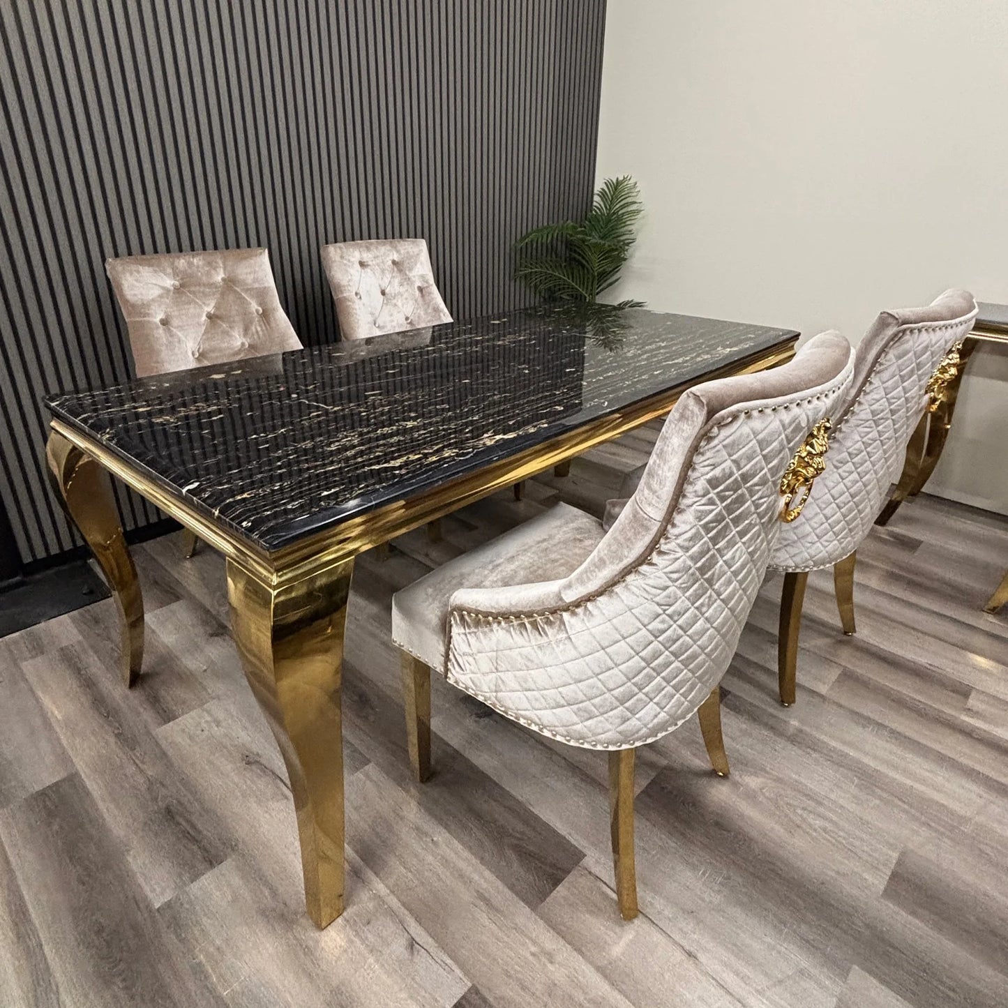 The Royale Dining Set - With 4 Valentina Lion Chairs